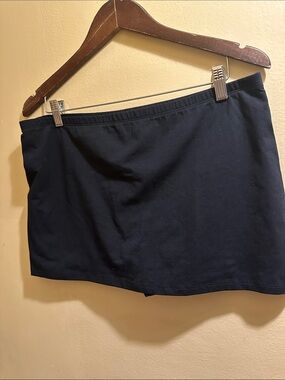 Aritzia Black Mini Skirt with Elastic Waistband